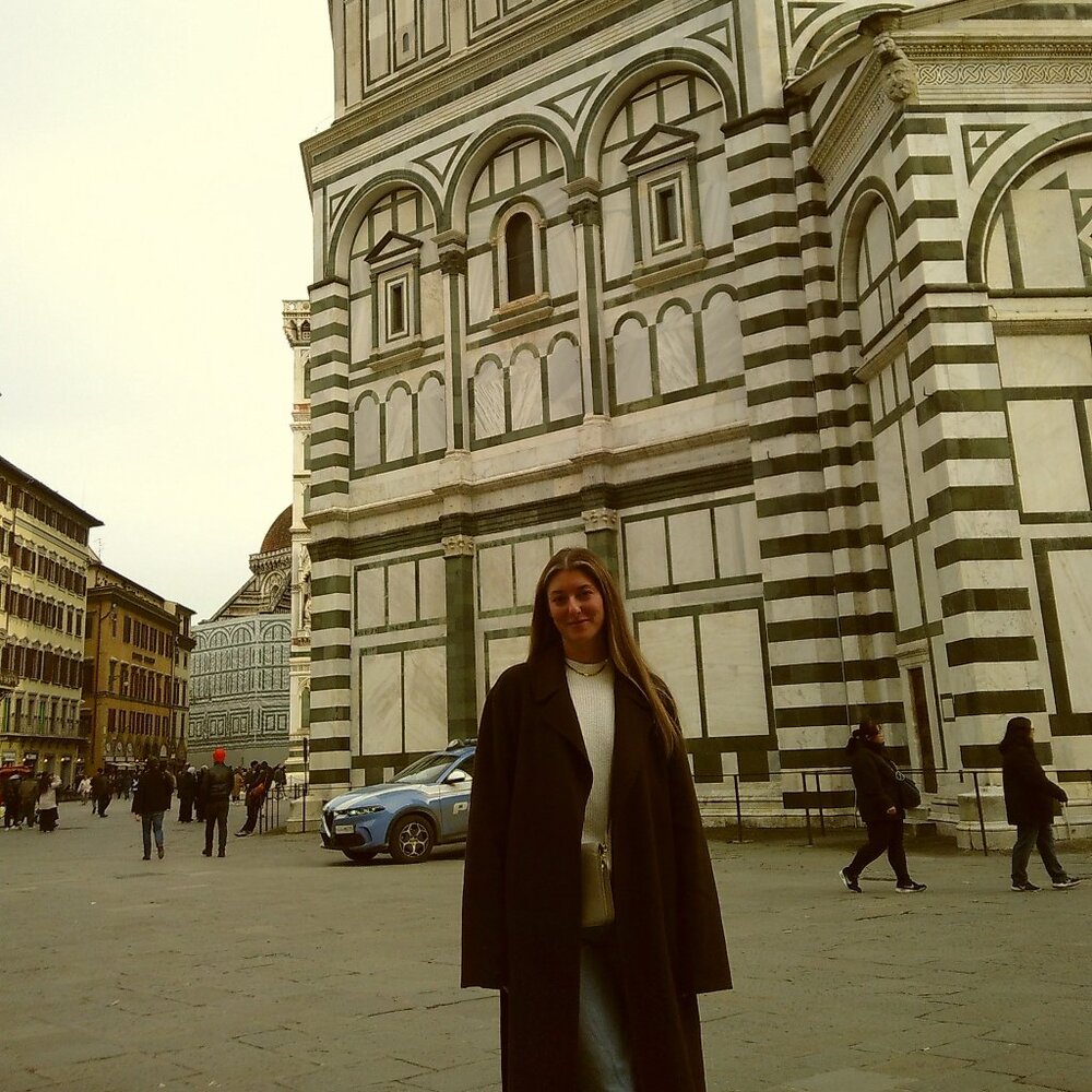 Meet your Posher, Jami